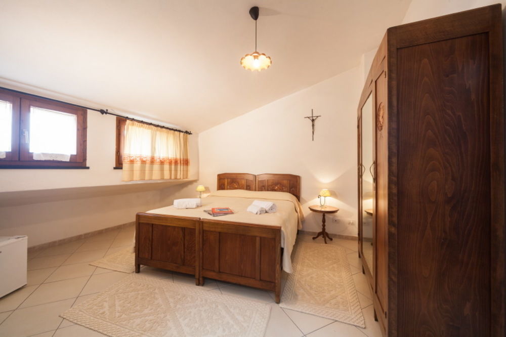 Su Cantaru Guesthouse Villanova Monteleone Buitenkant foto